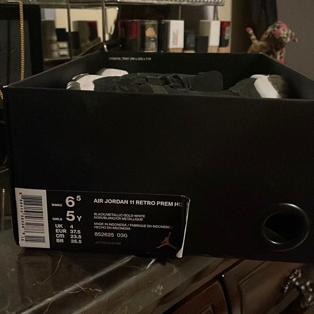 Air Jordan 11 retro PREM HC WOMENS